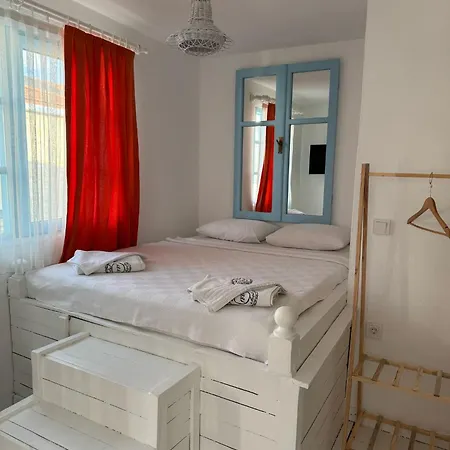 1881 Hotel *